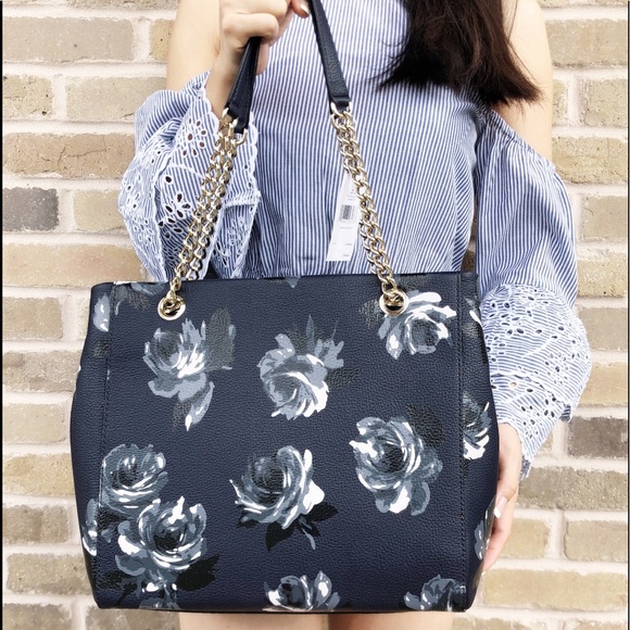 Gaby’sBags👜💕- NWT Kate Spade Floral Tote - Picture 4 of 8